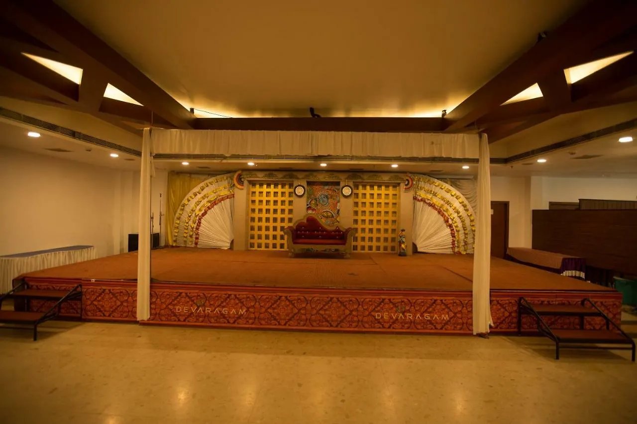 Hotel Devaragam By K P Namboodiri'S Гуруваюр Индия